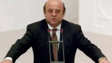 Eski Bakanımız Hayatını Kaybetti